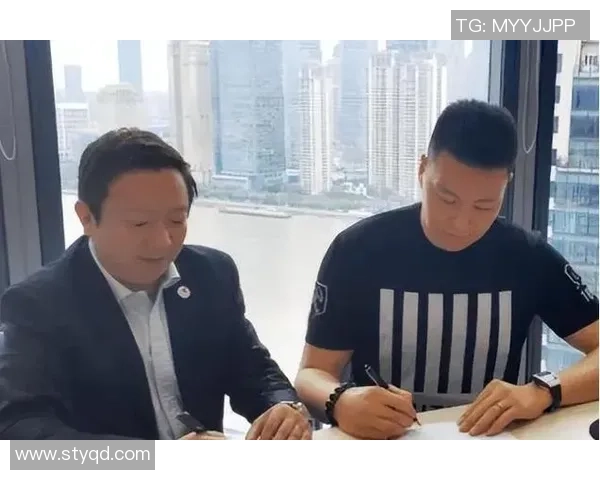 李根：从篮球新星到职业生涯的辉煌历程与未来展望