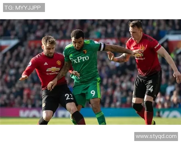 沃特福德与狠队激战正酣谁能在这场较量中笑到最后