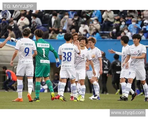 清水鼓动与水户蜀葵的精彩对决展现足球魅力与团队精神